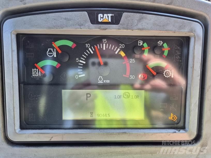 CAT D9T Bandschaktare