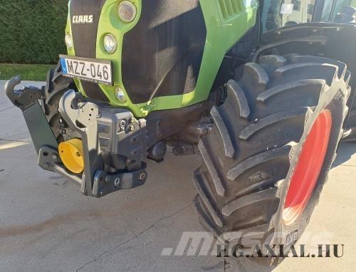 CLAAS ARION 550 Traktorer