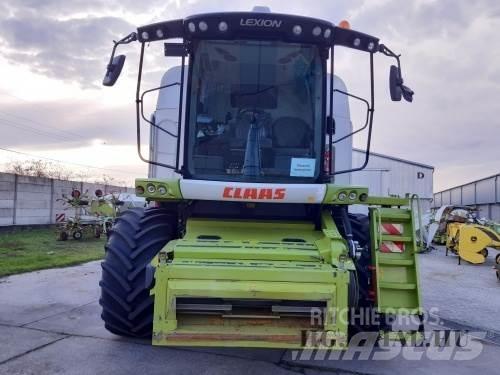 CLAAS Lexion 670 Skördetröskor