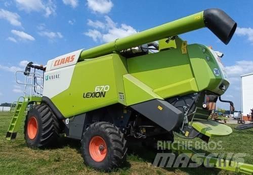 CLAAS Lexion 670 Skördetröskor