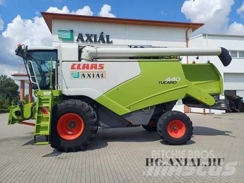 CLAAS Tucano 440 Skördetröskor