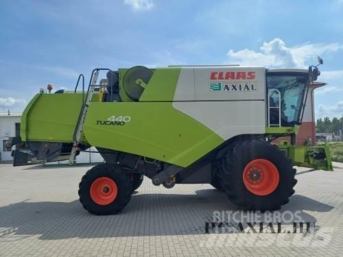 CLAAS Tucano 440 Skördetröskor