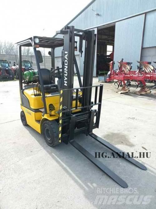 Hyundai 15L-7M Lantbruk - Övrigt