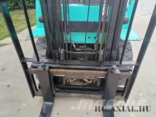  Mitshubishi FD 25 Övriga motviktstruckar