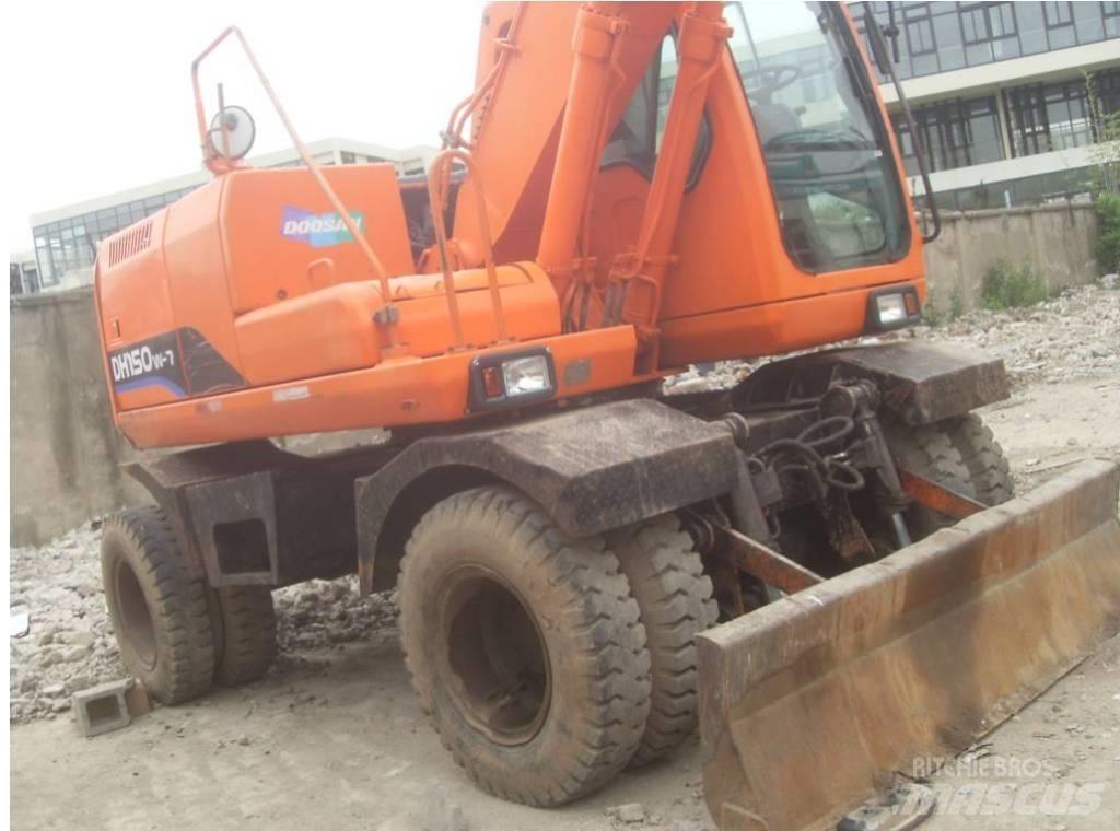 Doosan DH 150 W-7 Hjulgrävare