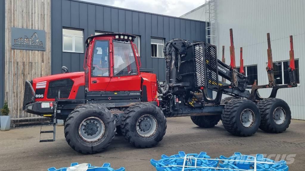Komatsu 895 Skotare