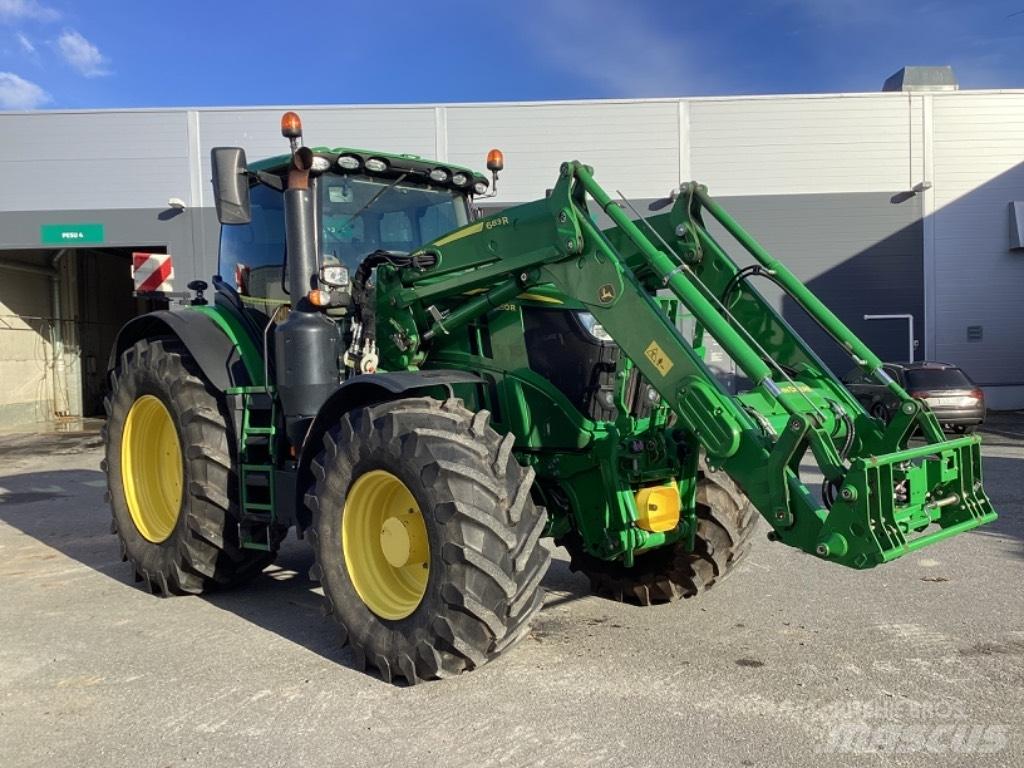 John Deere 6250 R Traktorer