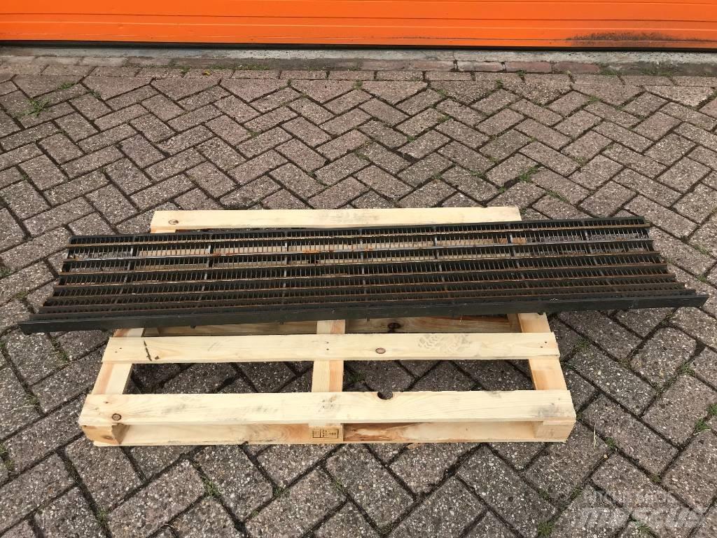 CLAAS Dorskorf Trösktillbehör