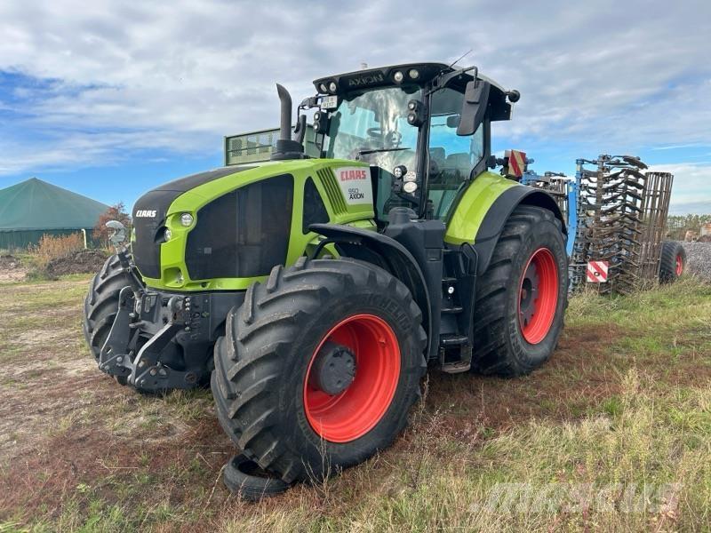 CLAAS Axion 950 Traktorer