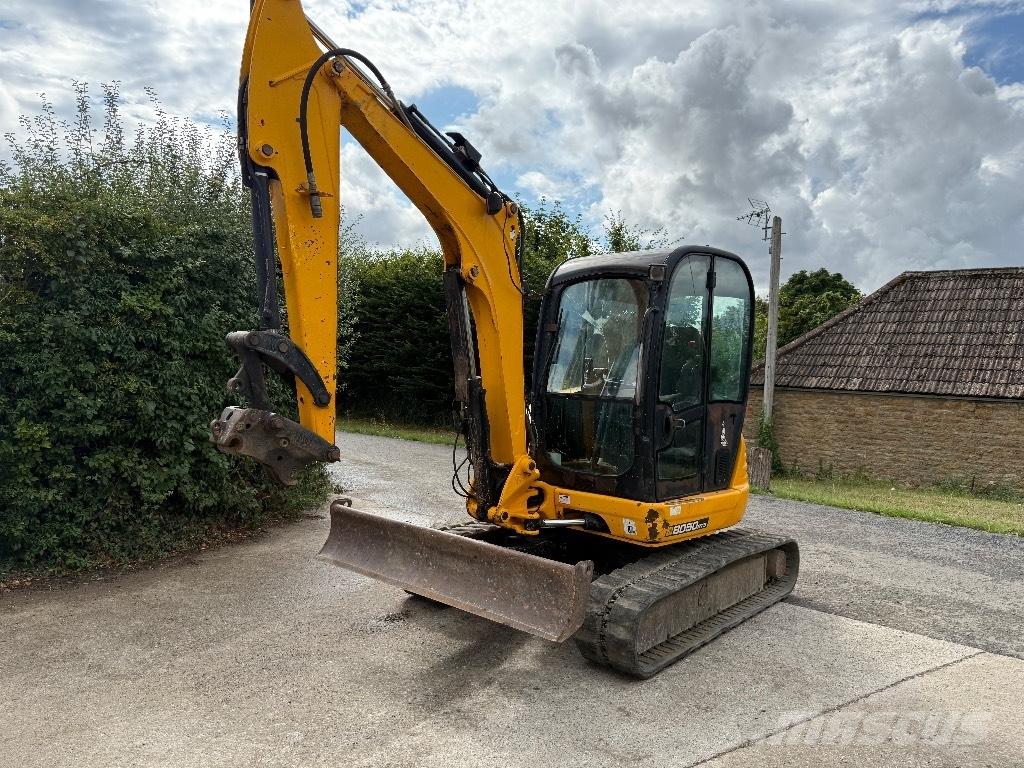 JCB 8050 RTS Minigrävare < 7t