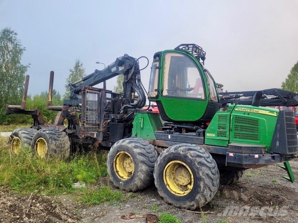 John Deere 1510 E Skotare