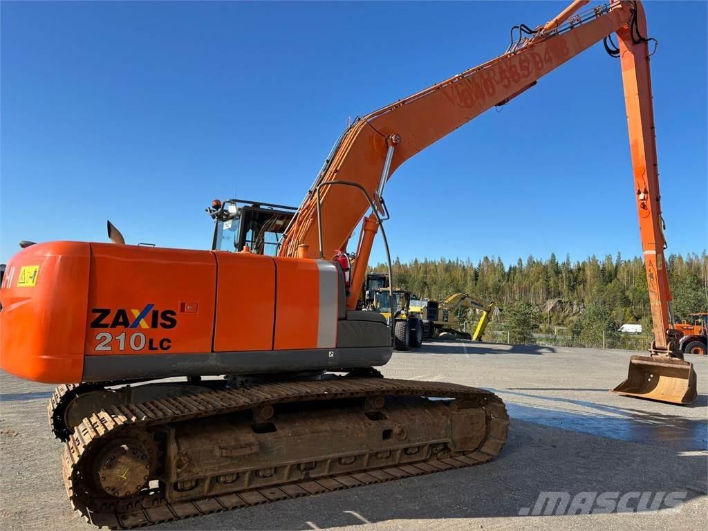 Hitachi ZX210LC-3 Grävmaskiner med lång räckvidd