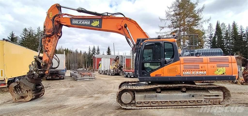Doosan DX300 LC-7 Bandgrävare