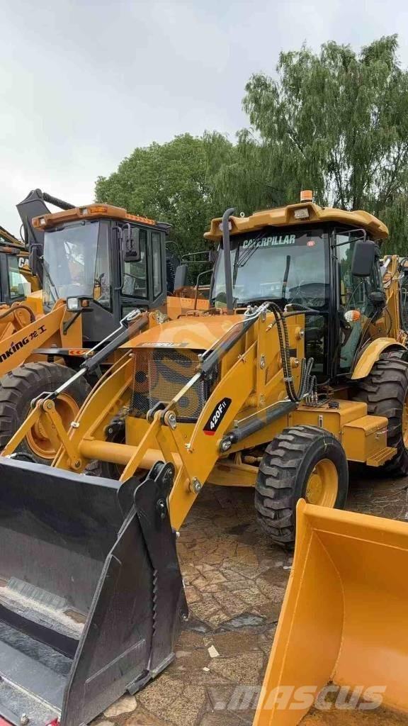 CAT 420 F Grävlastare
