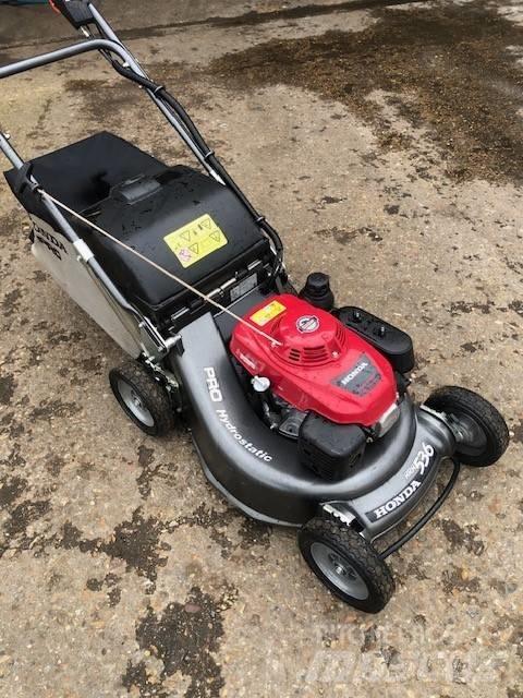 Honda HRH536HX Gågräsklippare