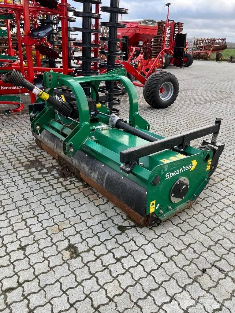Spearhead Q 2500 HD Slåttermaskiner