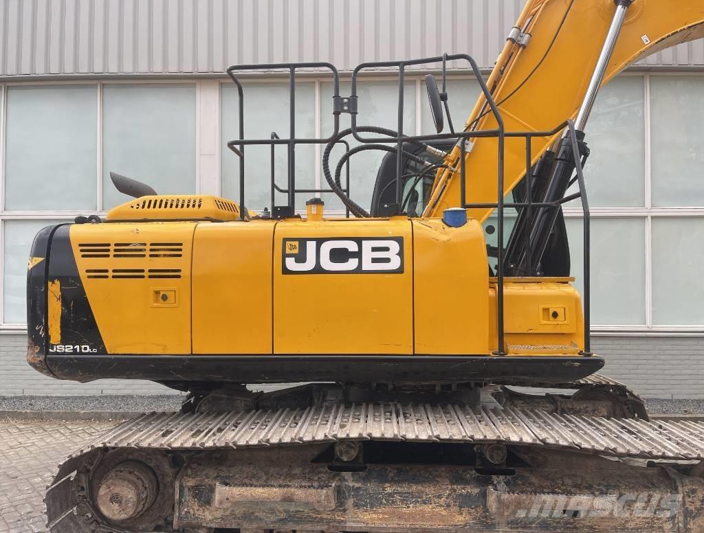 JCB JS 210 LC    2017 Bandgrävare