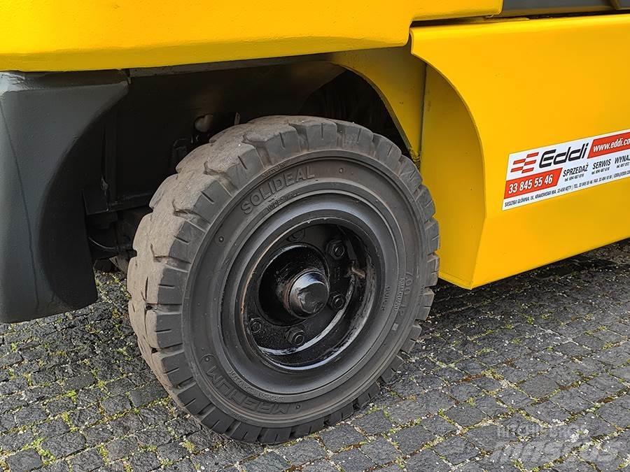 Komatsu FG40T-7 Gasolmotviktstruckar