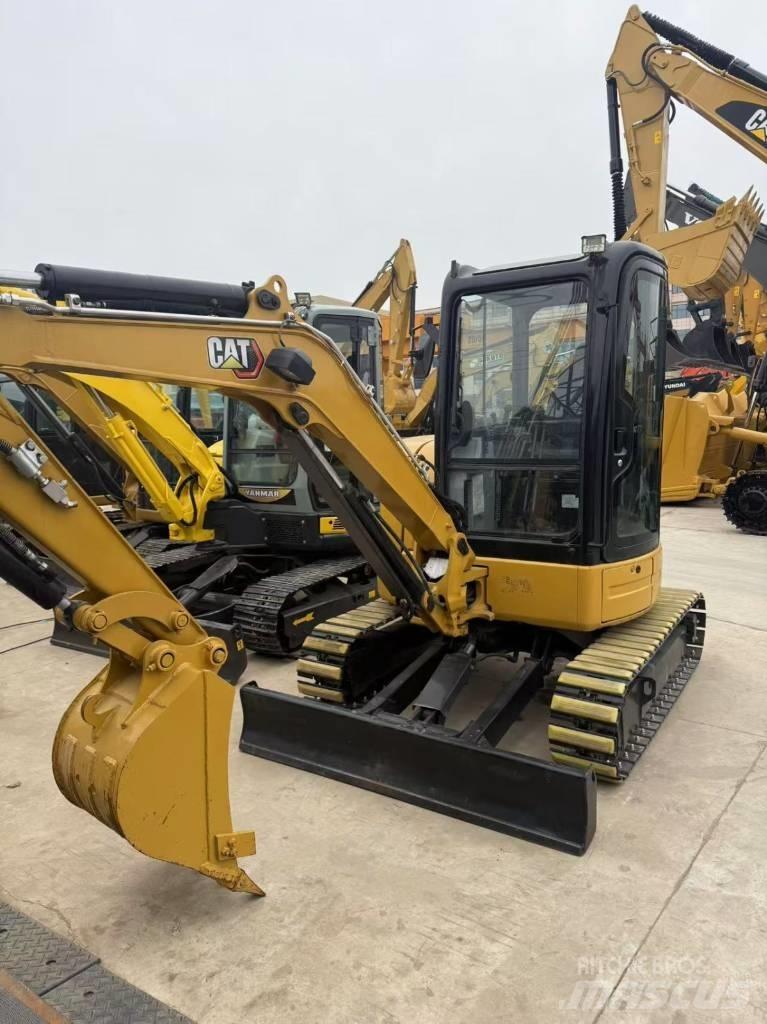 CAT 303.5 E Minigrävare < 7t