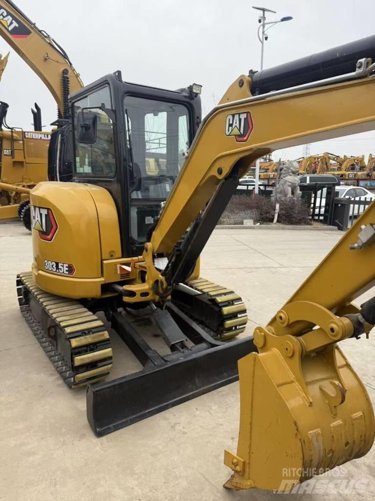 CAT 303.5 E Minigrävare < 7t