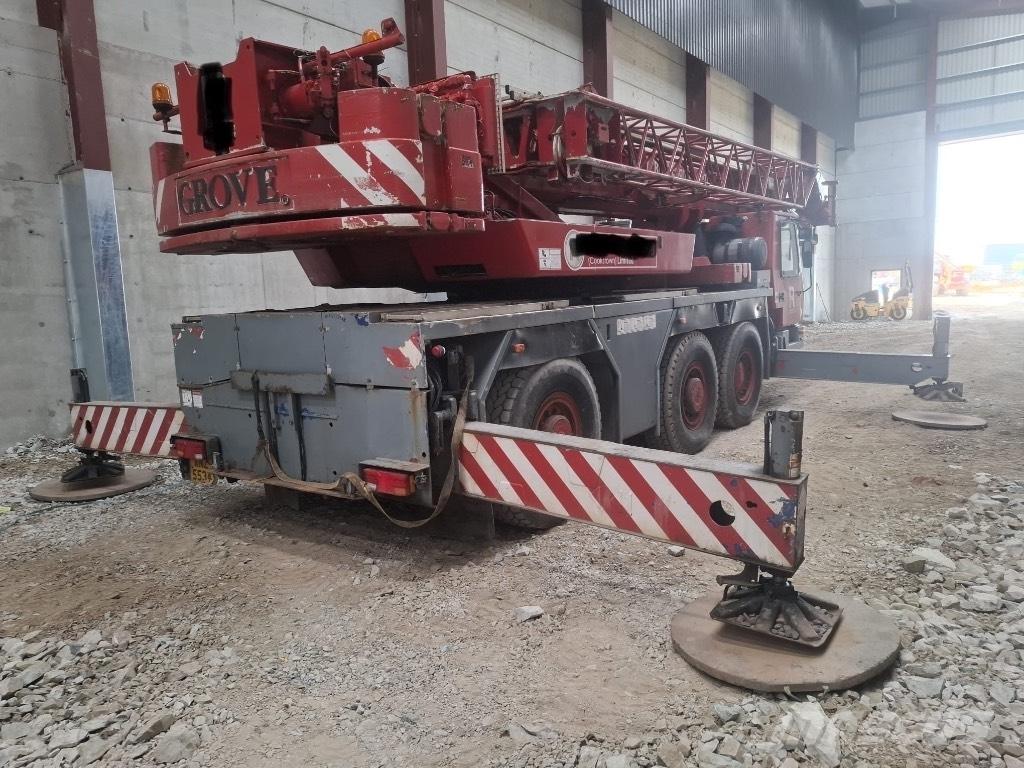 Grove 3050 Allterrängkranar