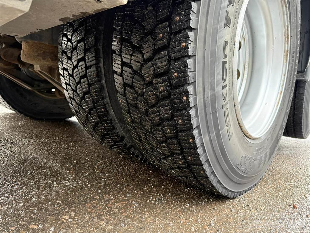 Volvo FM380 6x2 Skåpbilar