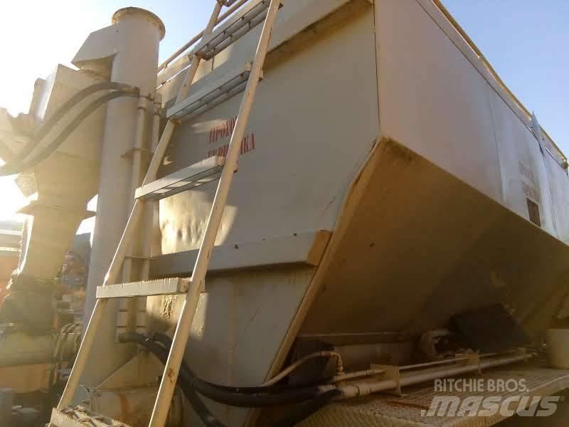 Mack R 600 Tippbilar