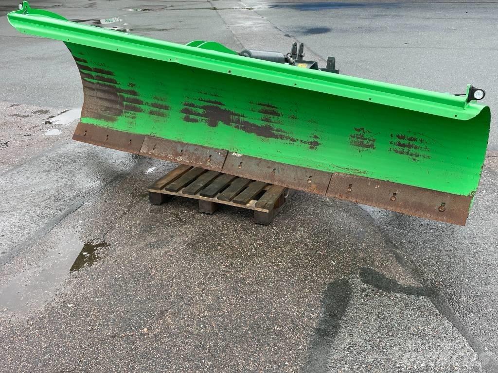 Sami DM-3700 Snöblad och plogar