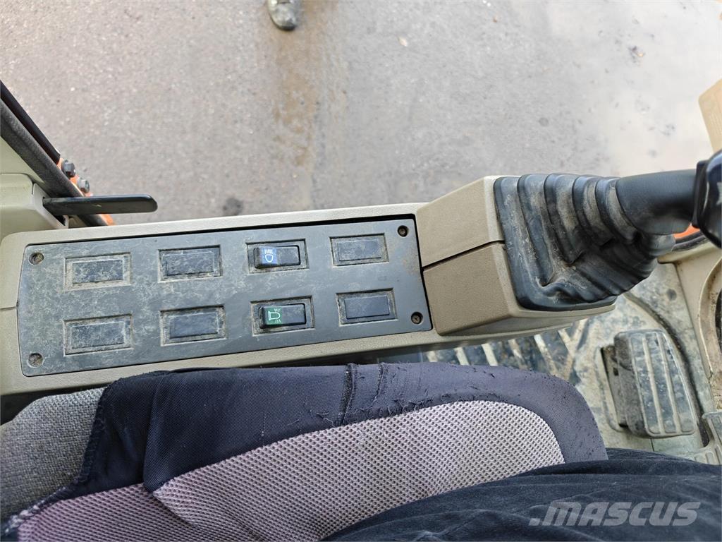 Daewoo 140 LC-V Bandgrävare