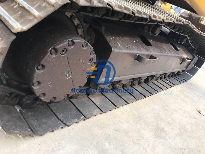 Komatsu PC200-7 Bandgrävare
