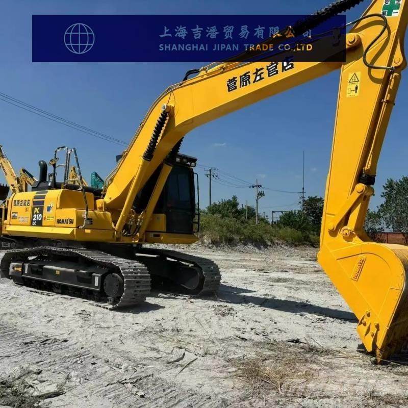Komatsu PC 210-8 Bandgrävare