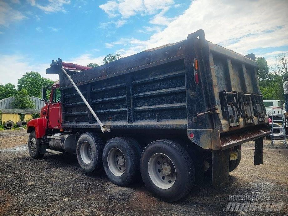 Mack CH613 Tippbilar