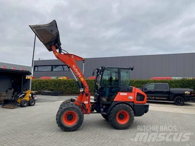 Kubota R 090 Hjullastare