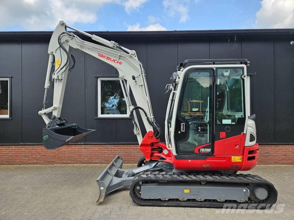 Takeuchi TB 260 Minigrävare < 7t