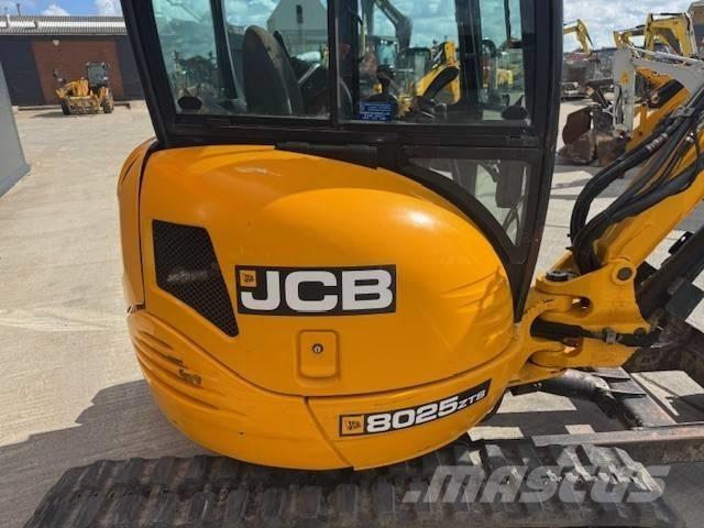 JCB 8025 ZTS Minigrävare < 7t