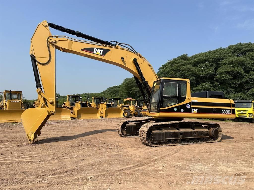 CAT 330 B L Bandgrävare