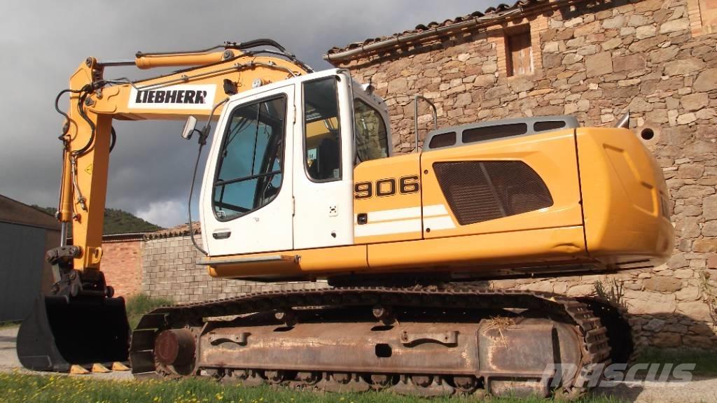 Liebherr R 906 LC Bandgrävare