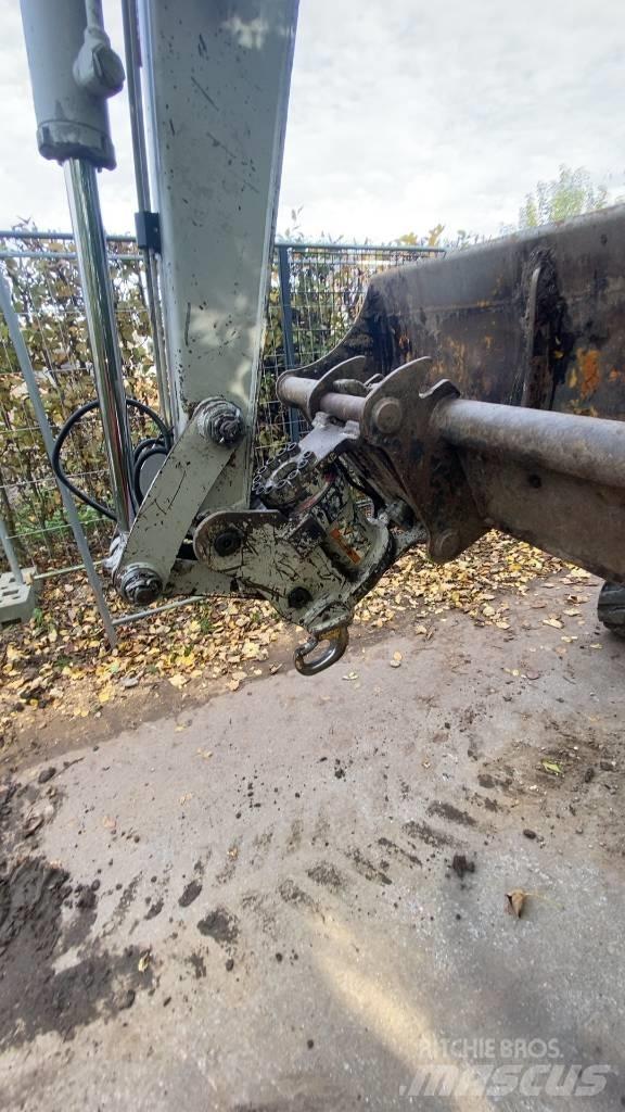 Takeuchi TB 240 Minigrävare < 7t