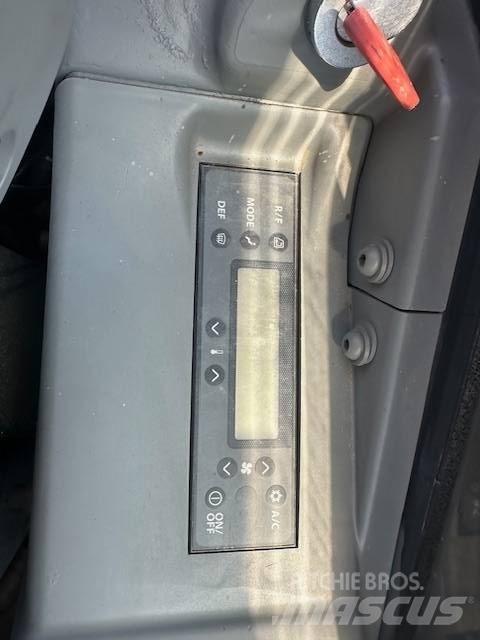 John Deere 35 G Bandgrävare