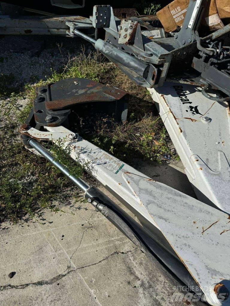 Bobcat 8811 Grävutrustning