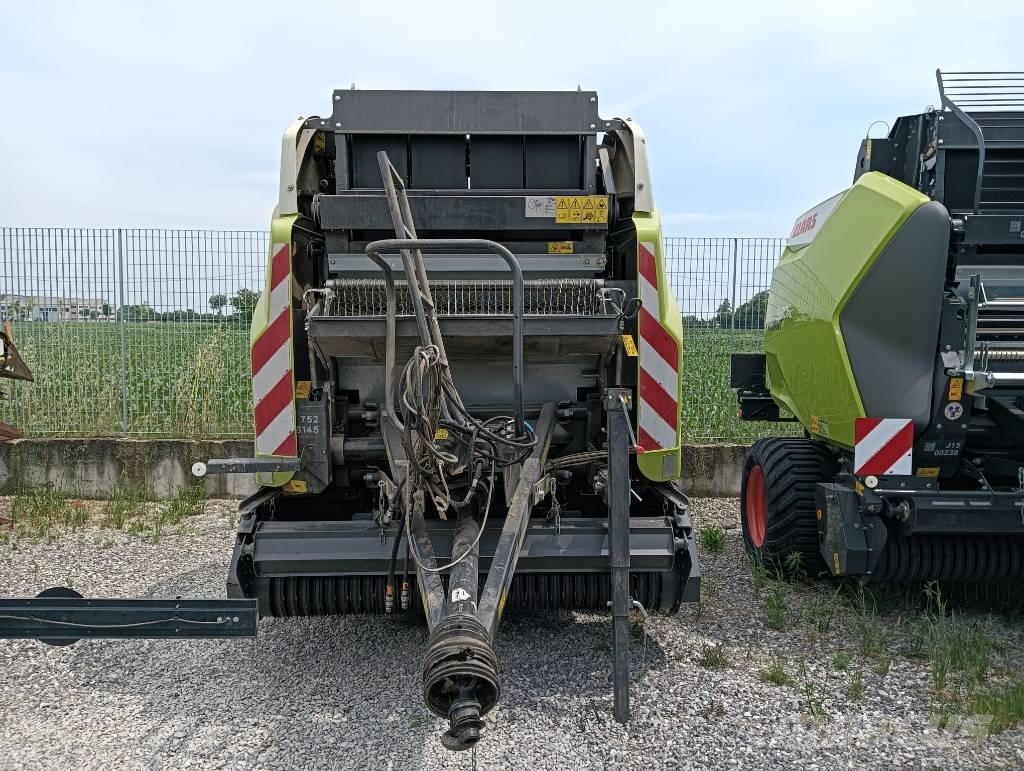 CLAAS Variant 480 RF Rundbalspressar