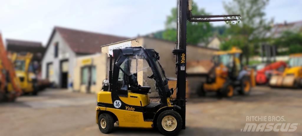 Yale GLP25VX Gasolmotviktstruckar