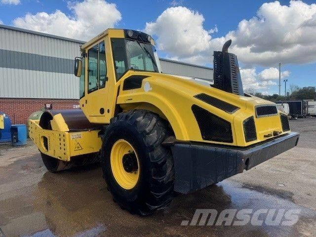 Bomag BW 216 DH-4i Envalsvältar