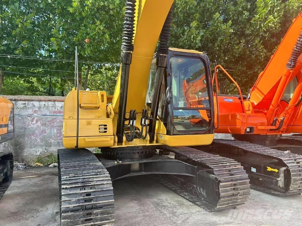 CAT 320 CL Bandgrävare