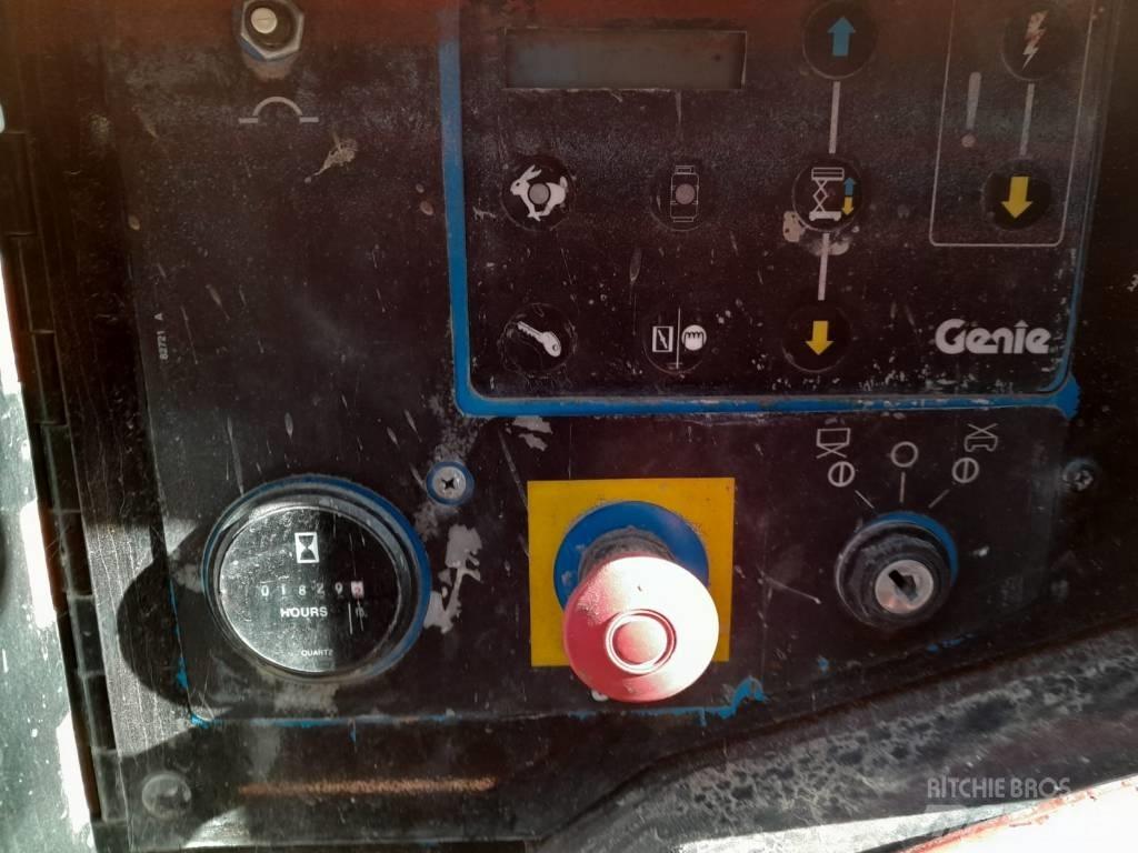 Genie GS2668RT Saxliftar