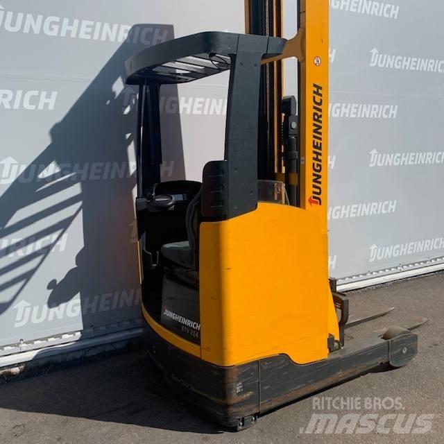 Jungheinrich ETV 214 Skjutstativtruck