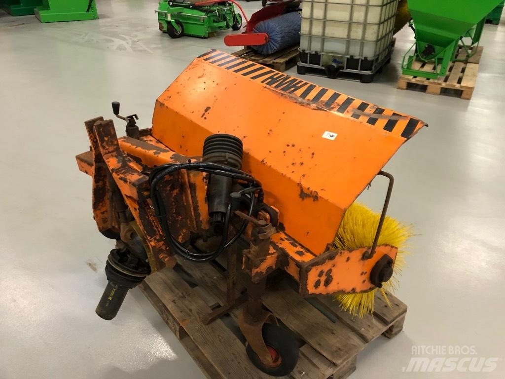 HWH Kost 125 Kompakttraktor-tillbehör