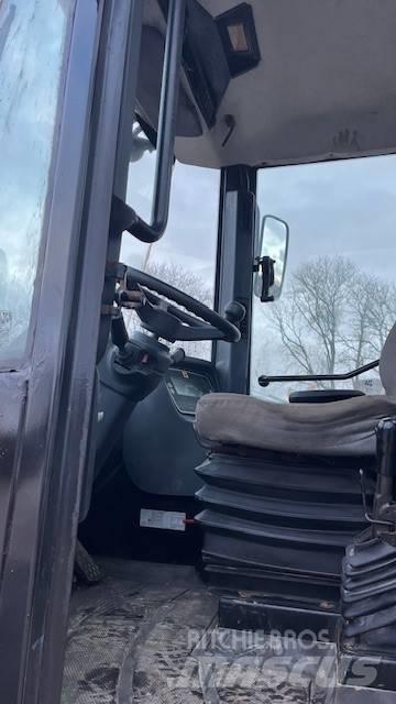 JCB 411 Hjullastare