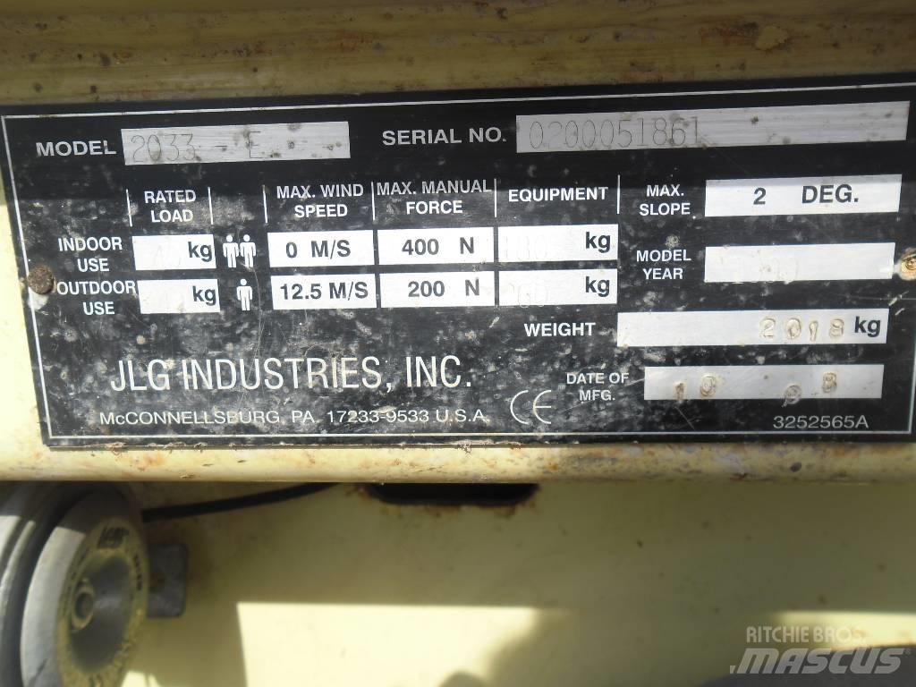 JLG 2033 E Saxliftar