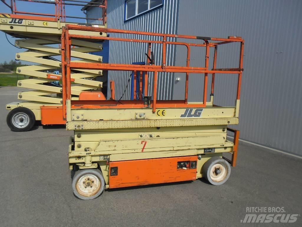 JLG 2033 E Saxliftar